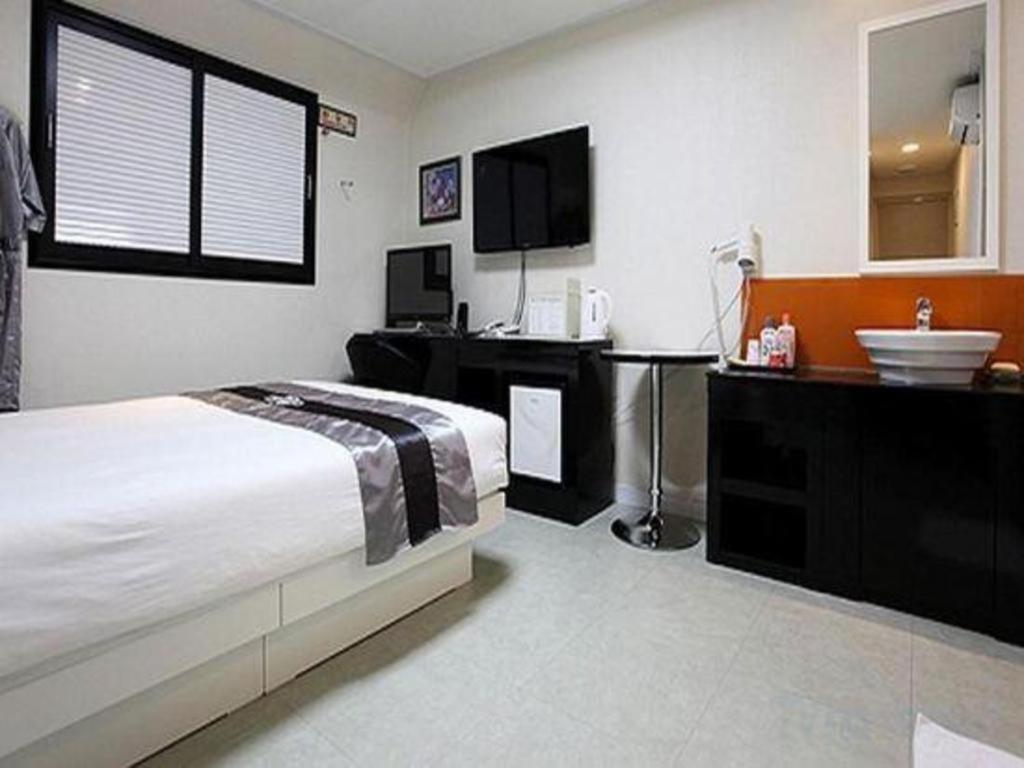 Novalus Tourist Hotel Seul Esterno foto