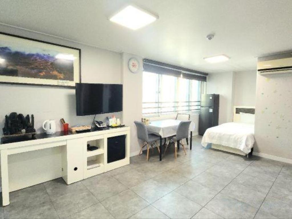 Novalus Tourist Hotel Seul Esterno foto